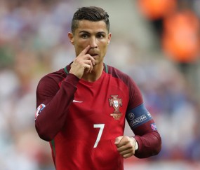 世界杯冠军预测-新赛季防守战术细节悄然生变，轮转补位与延误时机成关键